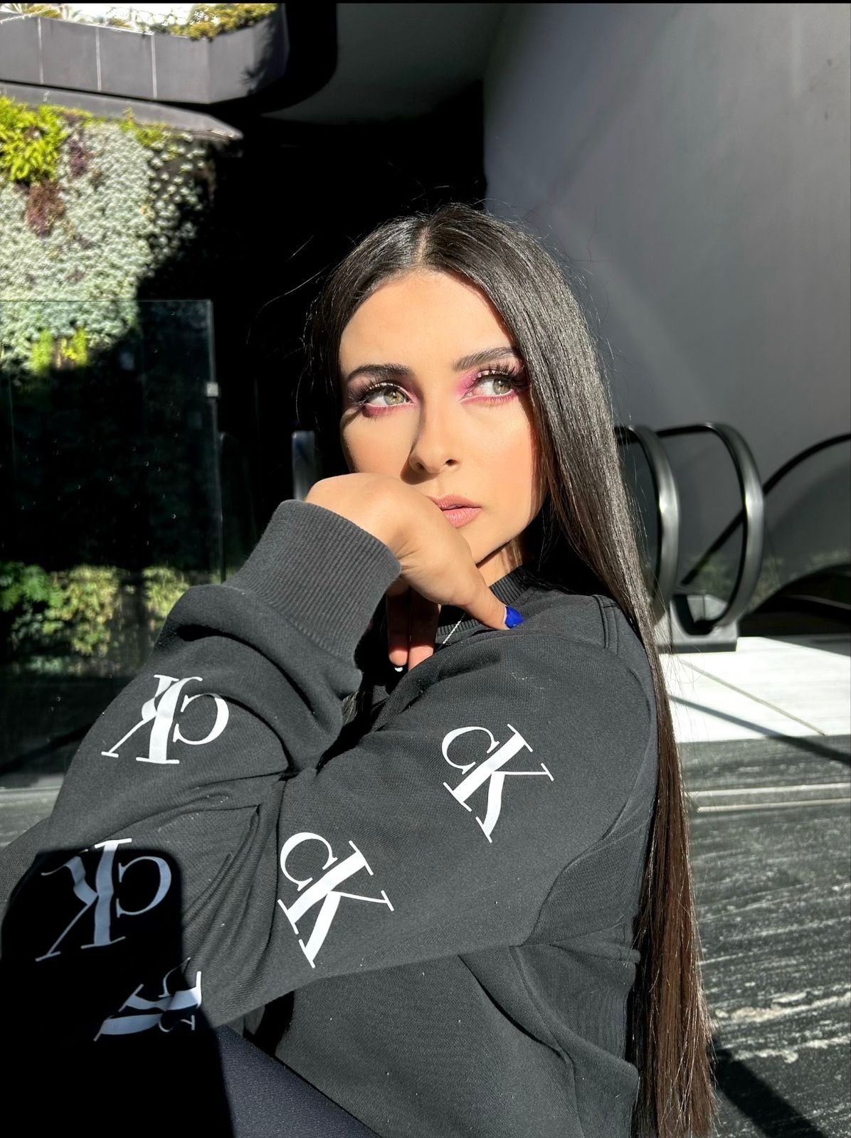 2bd77b42-932b-42c7-ab75-91e405ba90cf