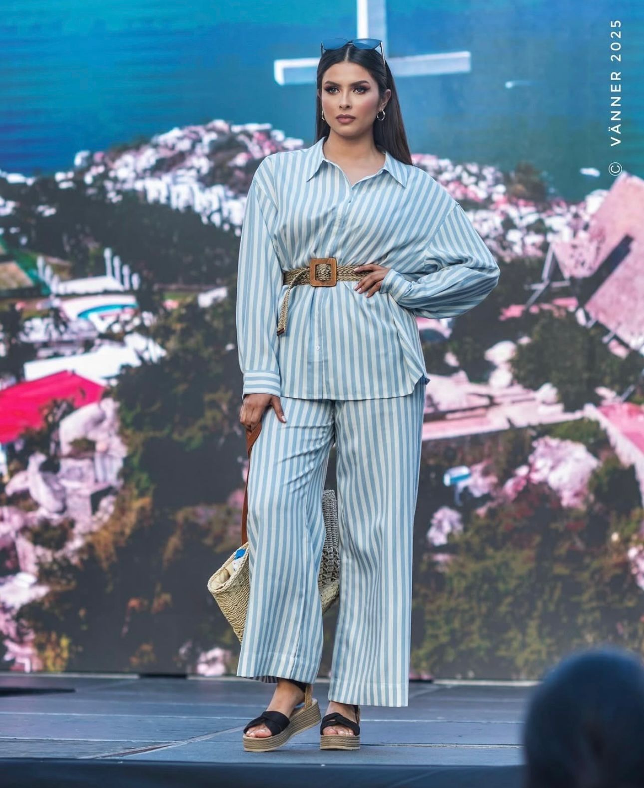 b1bd6293-7a19-4308-9d4c-6d4c29f735db