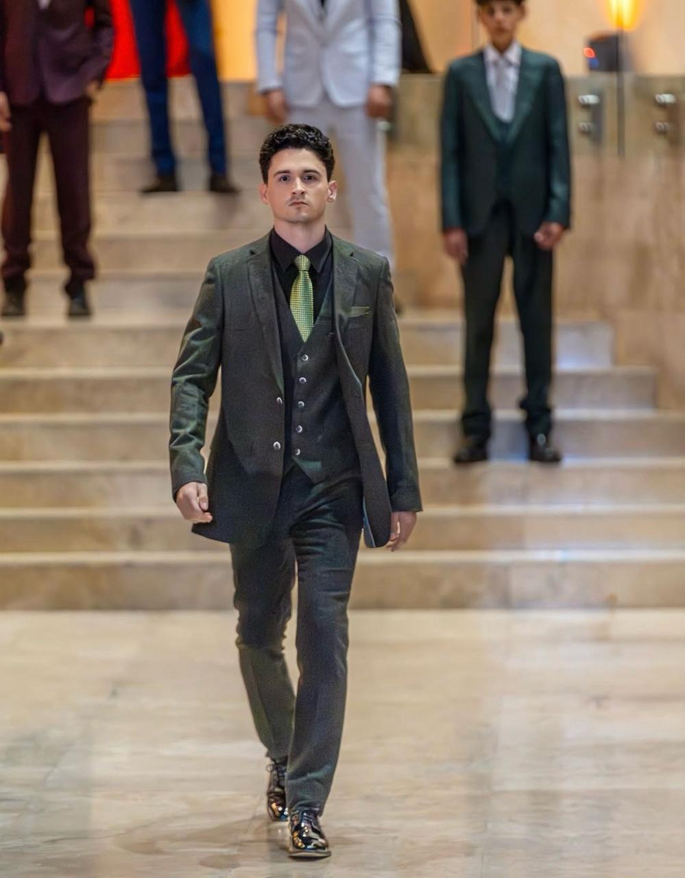 c97eae13-88c1-4be3-b1e3-dcf9efbc66a2